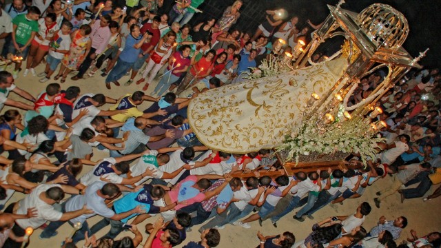 Iznajar Feria – The Procession